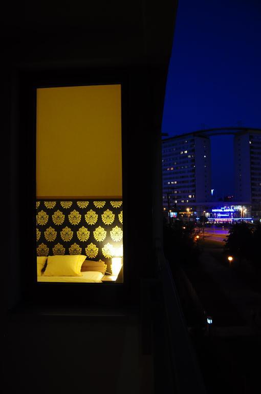 Apartment Color *